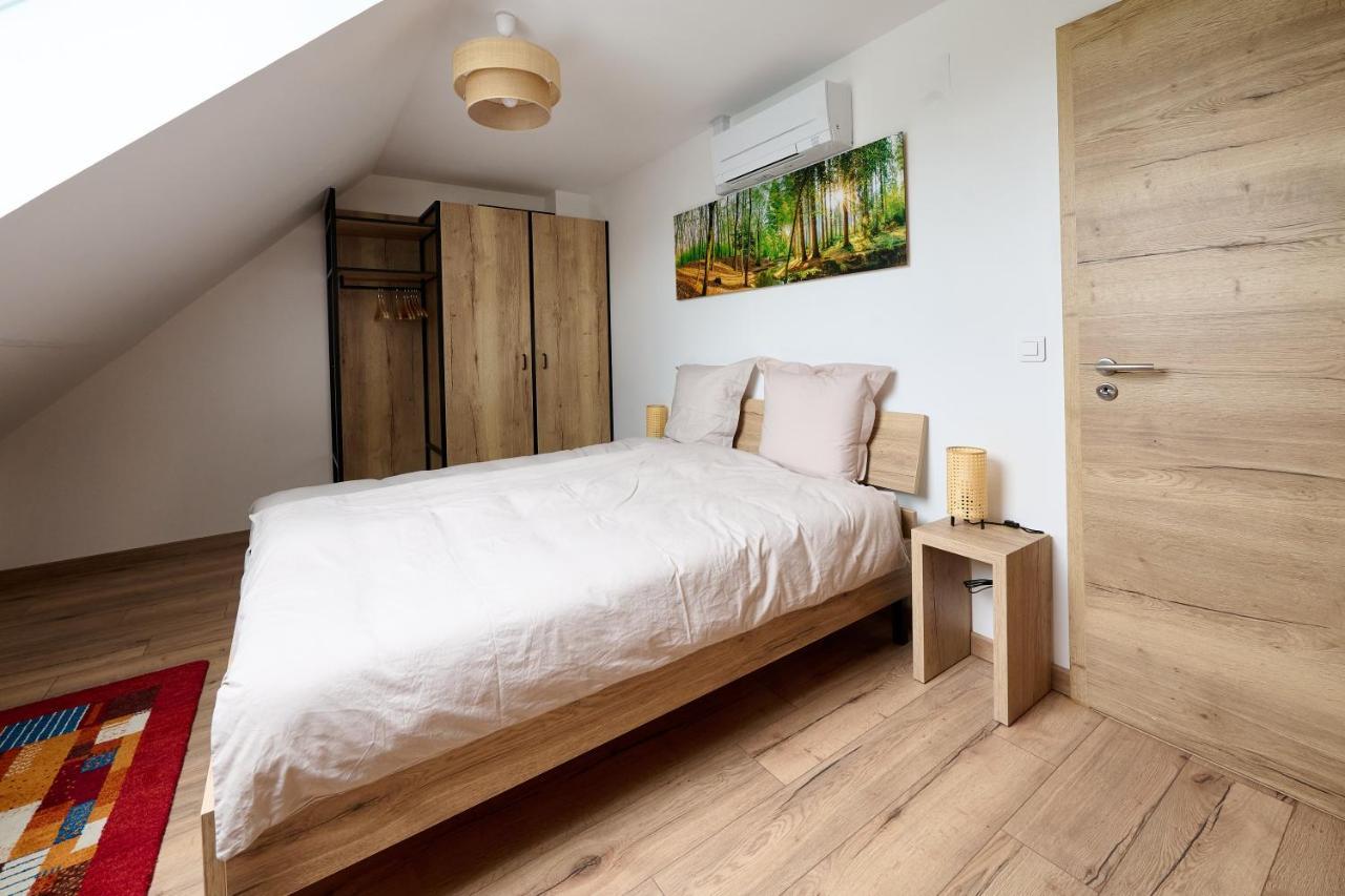 Le Pommier - Appt Avec Jardin Partage Lägenhet Puberg Exteriör bild
